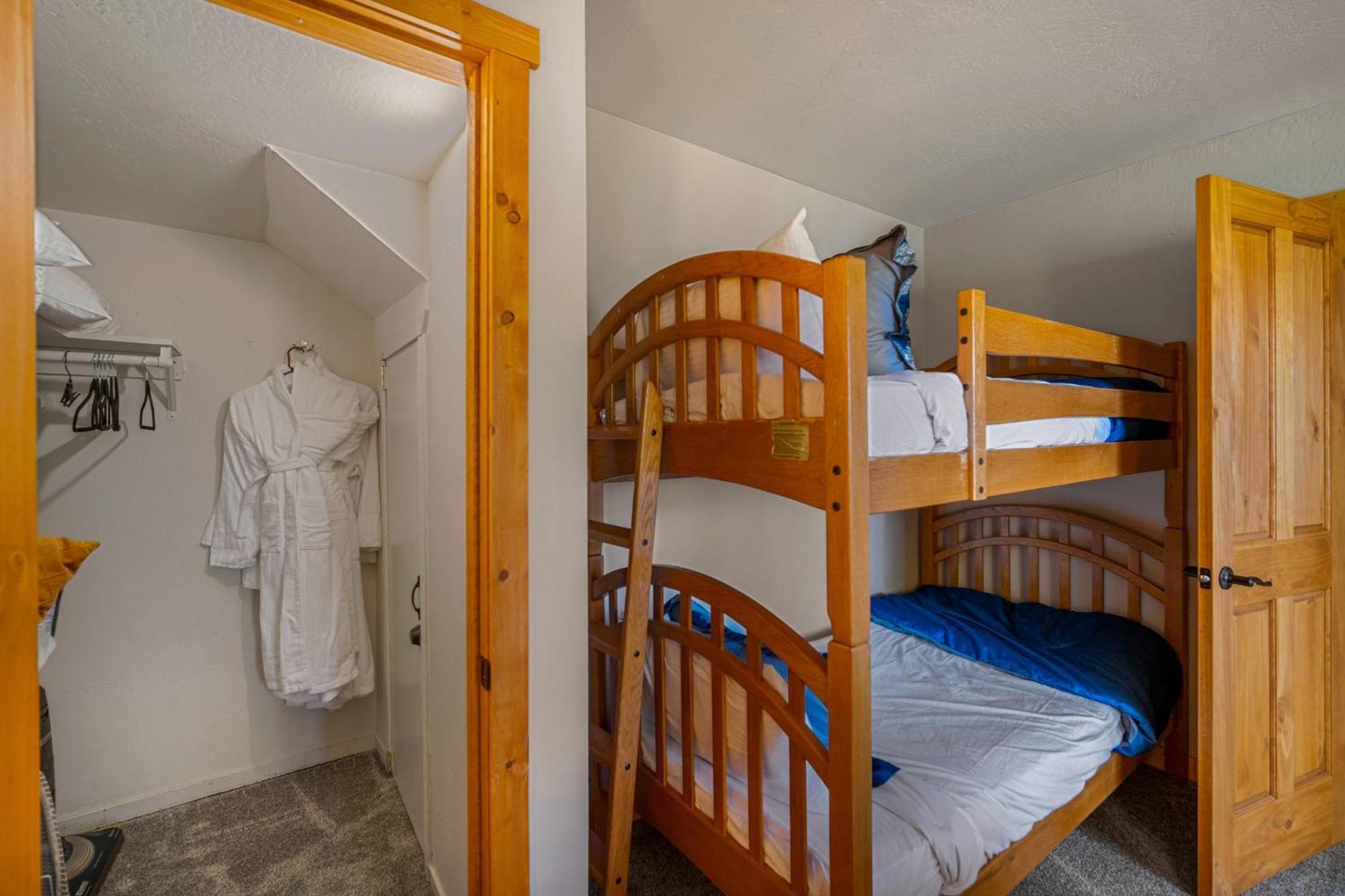 Timber Ridge Resort By 101 Great Escapes แมมมอธ เลกส์ ห้อง รูปภาพ